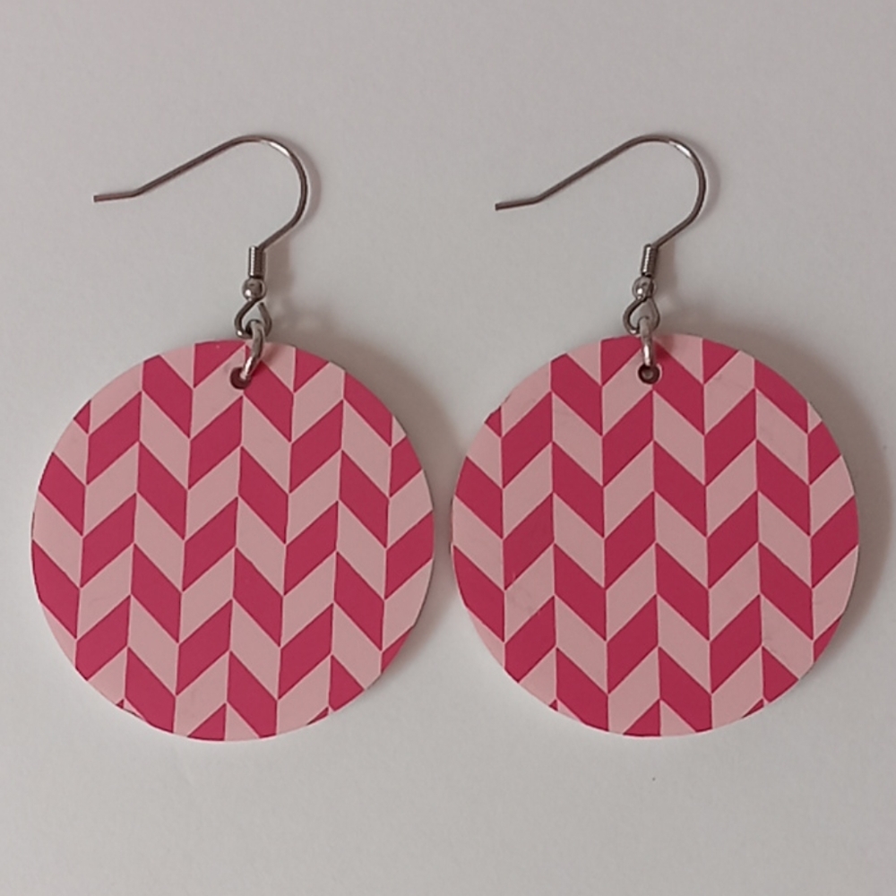 Mod' Earrings - Picture 2 of 4